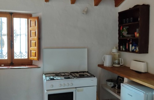 Cajiz House | Rustic apartment in the Andalusian village of Cajiz