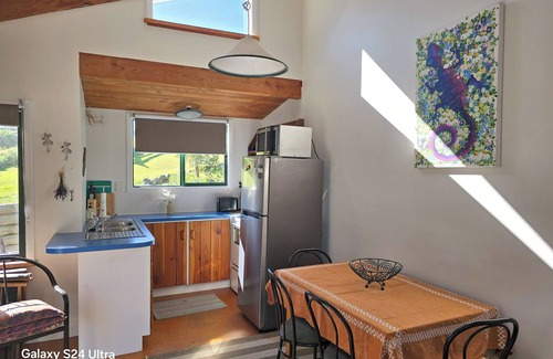 Pukehina House | Rustic Beach Hideaway