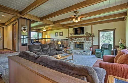 Colonial Pine Hills House | Rustic Black Hills Retreat with Expansive Views