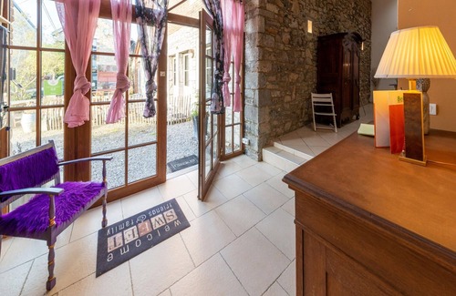 Bohon House | Rustic Bohon Family Retreat