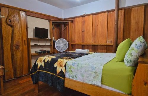 Hopkins Apartment | Rustic Cabin at Freshwater Creek Cabanas