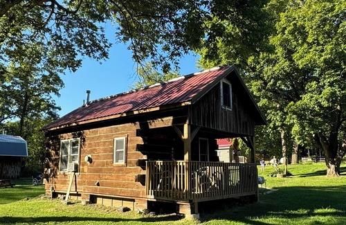 Boscobel Cabin | Rustic Cabin at Crooked Creek