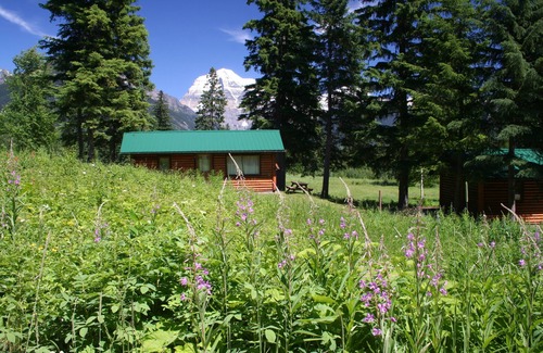 Regional District of Fraser-Fort George Cabin | Rustic cabin in the Canadian Rockies!