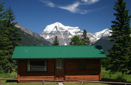 Regional District of Fraser-Fort George Cabin | Rustic cabin in the Canadian Rockies!