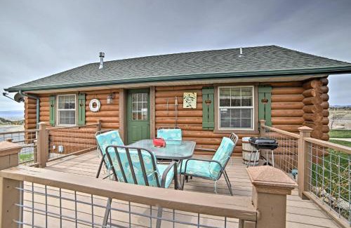 Sterling House | Rustic Cabin Near Palisade State Park with Deck!