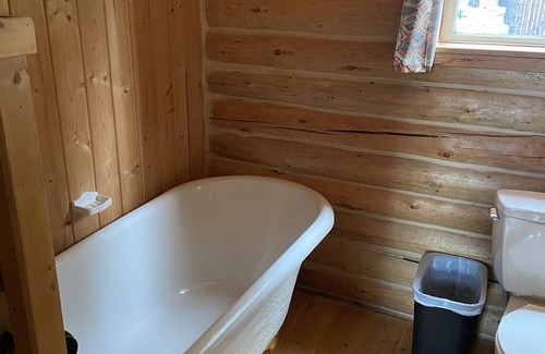 Merritt Cabin | Rustic cabins