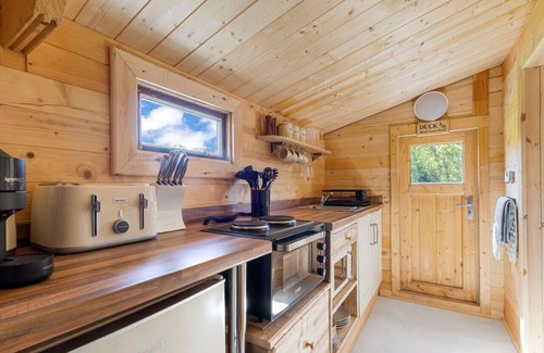 Ford Cabin | Rustic Charm - New Lake Cabin Retreat with Hot Tub