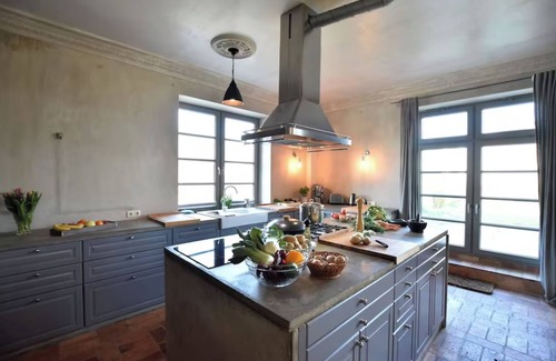 Kroepelin House | Rustic-chic holiday home ideal for groups