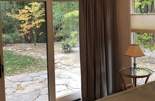 Lafayette Cottage | Rustic Contemporary Cottage in Quiet Setting - near downtown (3-night min.)