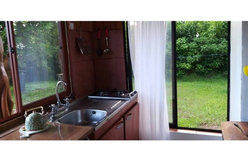 Hanga Roa Cabin | Rustic Cozy Cabin