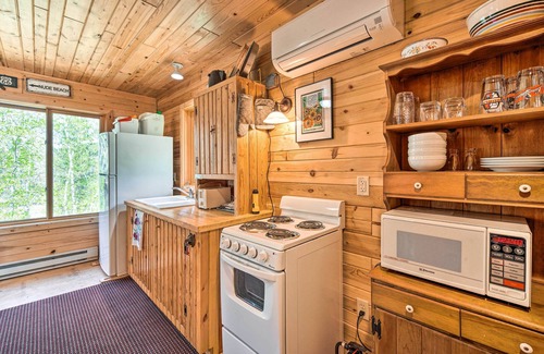 Crosslake Apartment | Rustic Crosslake Apartment w/Deck, Water Access!