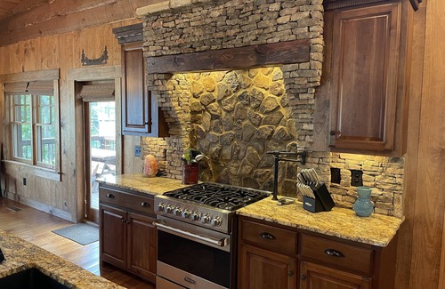 Blue Ridge House | Rustic Elegance On Lake Blue Ridge With Spectacular Views