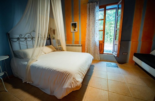 Sant Pere Molanta Villa | Rustic Vibes Villa w/private pool 12km to beach!