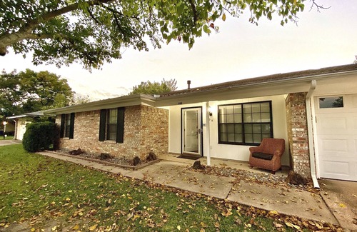 Keller House | Rustic Family Home in KELLER