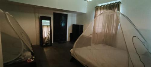 Hyderabad House | Rustic Farm House by the Lake