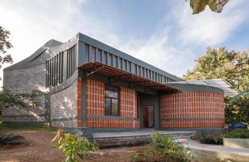 Hosur Villa | Rustic Farm Private Pool IFHA Nomination MMT