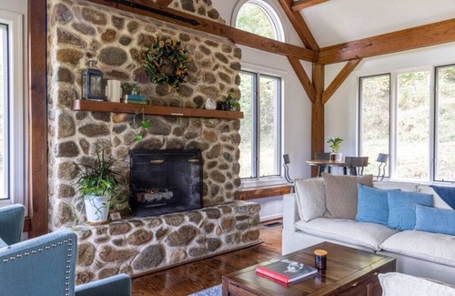 Hood Other | Rustic Farmhouse on Large Farm with Mountain & River Views