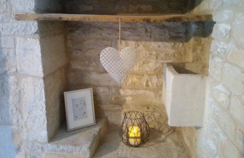 La Bataille House | Rustic Gites - sleeps 10 people with private pool near Chef Boutonne