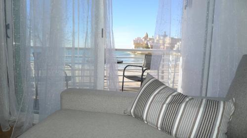 Sitges Apartment | Rustic good