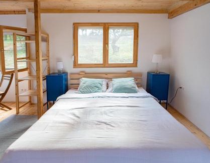 Balatonkenese House | Rustic&Green Guesthouse for 6 people FREE AIRCONDITIONER FREE COFFEE FREE PARKING
