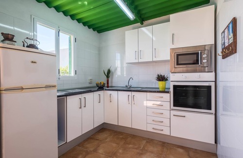 Alcala House | Rustic Holiday Home "Casa Cardón" in Alcalá with Terrace with Sea View and Garden