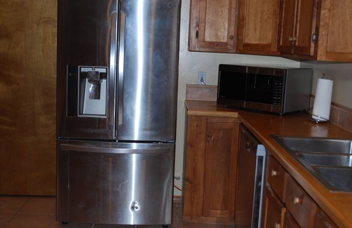 Page House | Rustic home, spacious, clean, great for boaters, families, fishermen, business