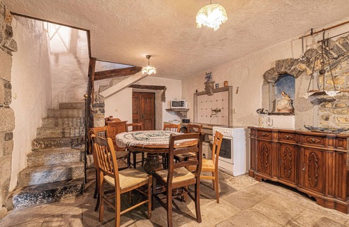 Kras House | Rustic House Luin, Štanjel, Slovenia