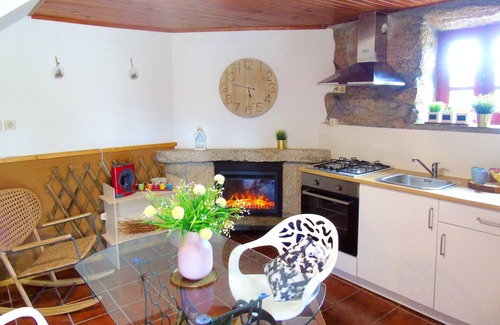 Lindoso House | Rustic house - Terrace and private viewpoint