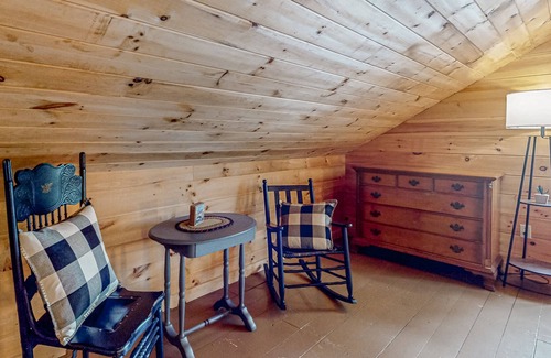 Dexter Cabin | Rustic, lakefront cabin with floating dock, firepit & fireplace - dog-friendly