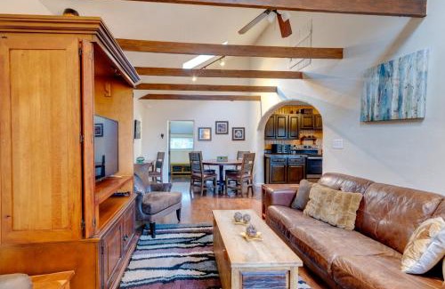 Green Mountain Falls House | Rustic Log Cabin with Studio about 5 Mi to Pikes Peak!