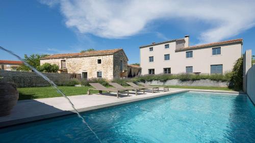 Tinjan Villa | Rustic luxury villa with stunning interior in Tinjan