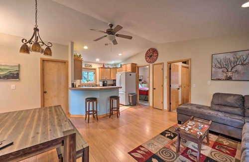 McCall Cabin | Rustic McCall Cabin w/Private Hot Tub & Deck!