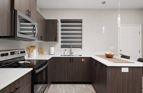 Pharr Apartment | Rustic Meets Modern: Stylish Comfort Awaits