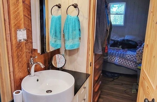 Dubois Cabin | Rustic Mountain Cabin with Direct Trail Access Togwotee Mountain