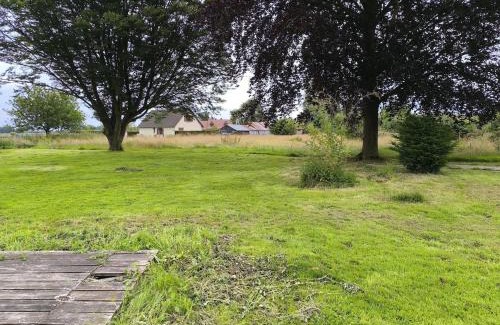 Saint-Etienne-l'Allier Villa | Rustic Norman cottage