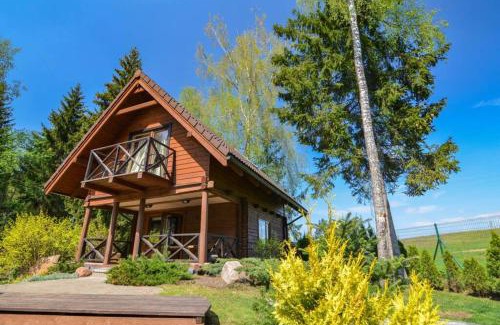 Gratiskes House | Rustic private Cabin in woods w/Sauna & Pool