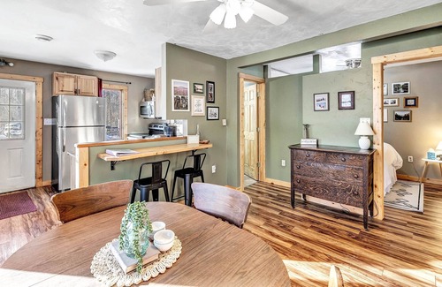 Crivitz Cabin | Rustic Private Cottage - The Perfect Woodland Retreat but just Minutes to Town by RedAwning