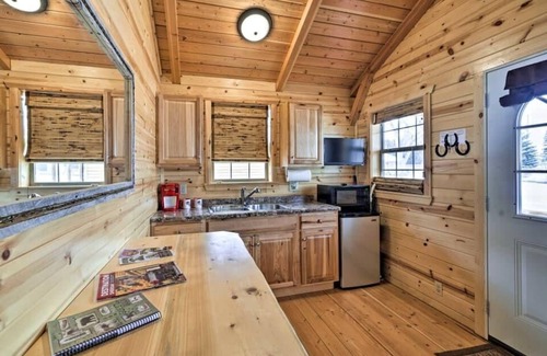 Dayton Villa | Rustic Ridge Private Three Cabin Retreat