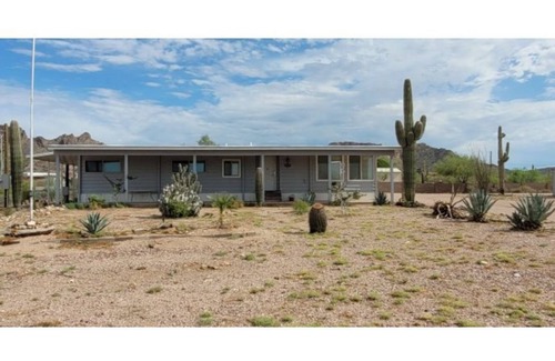 Apache Junction House | Rustic Rural Setting with Beautiful Views of the Superstition Mountains and more