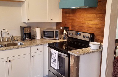 Dover Cottage | Rustic Waterfront Cottage in Downtown Dover Tennessee.