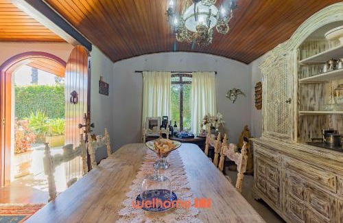 Vila Albertina House | Rusticidade e muito charme em Campos do Jordão