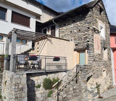 Gordola House | Rustico 'Casa Lupi'