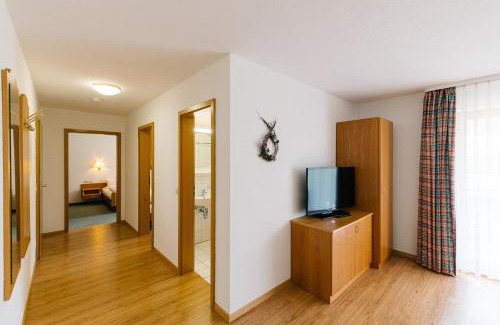 Simonswald Apartment | Rustikale 3 Zi.-FeWo Nähe Freiburg 70qm