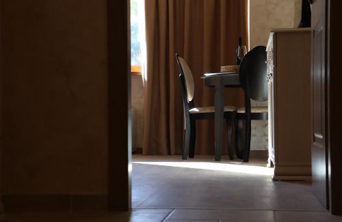 Kaldir Bed & Breakfast | Rustikalna soba sa kupaonicom Milena