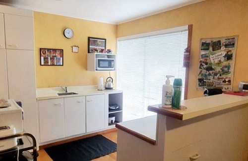 Titirangi House | Ruth's Guest House