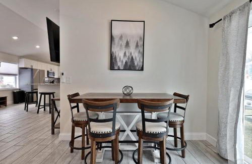East Haven  Rutland County House | Rutland's Hidden Gem- 2 BR 1BA Renovated Home Close to Everything home