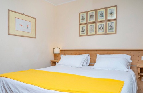 Tarvisio Apartment | Rutte Small Yellow Apartment