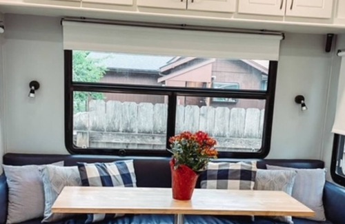 Lakebay House | RV by the lake with hot tub and kayaks