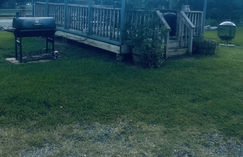 Oil City RV Rental | RV site at Caddo Lake Cabins