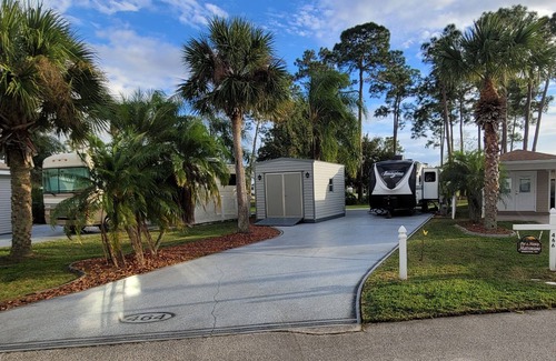 The Great Outdoors Resort | RV Site for Rent at The Great Outdoors Resort backed up to the 14th green